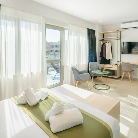 Ela Five Residences *