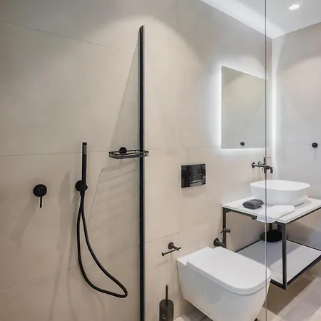 Apartment Ela Five Residences *